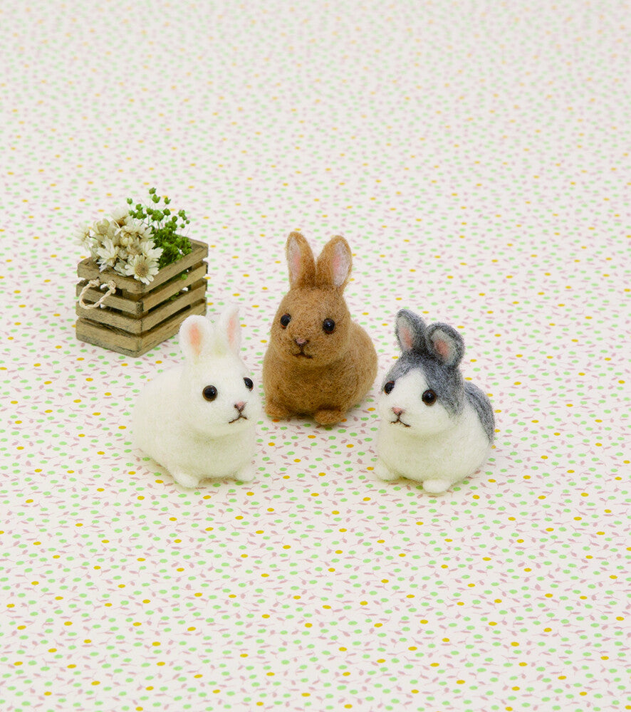 Japanese Needle Felting Kit - Baby Rabbit Trio