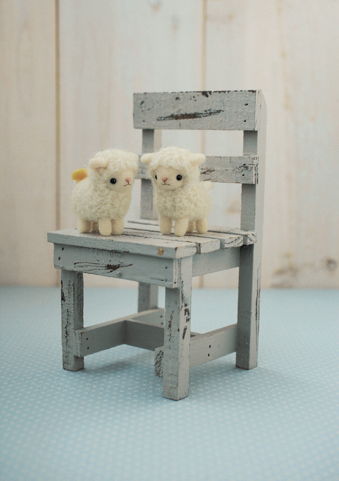 Japanese Needle Felting Kit - Sheep Duo