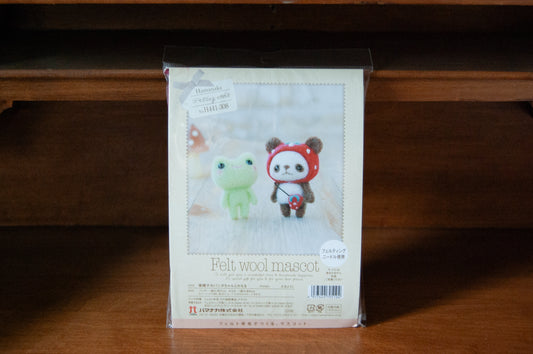 Japanese Needle Felting Kit - Frog and Panda in Strawberry Hat